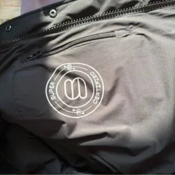 TNA Black Puffer Jacket - Picture 7 of 10